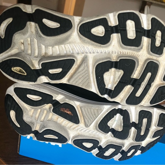 Hoka Womens Gaviota 5 Black Running Shoes - Picture 10 of 11